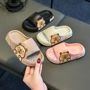 Kids Fuzzy Shoe