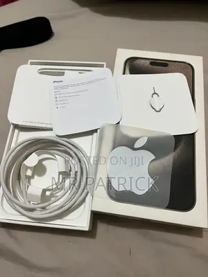 Apple iPhone 15 Pro Max 256 GB
