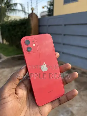 Apple iPhone 12 128 GB Red
