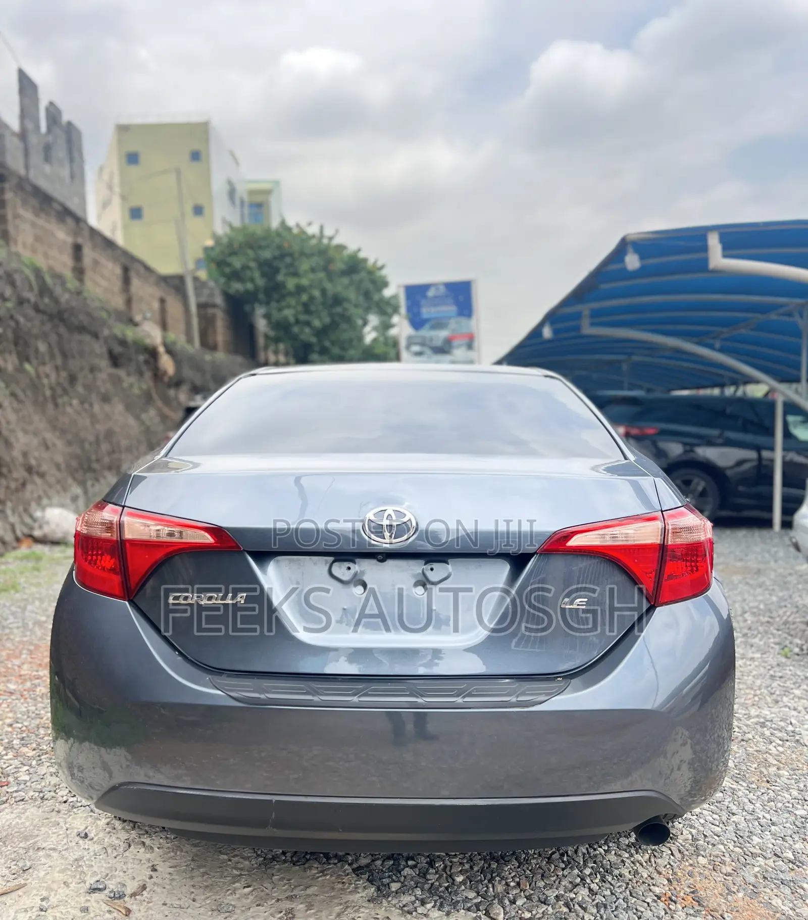 Toyota Corolla LE 4dr Sedan (1.8L 4cyl CVT) 2017 Gray