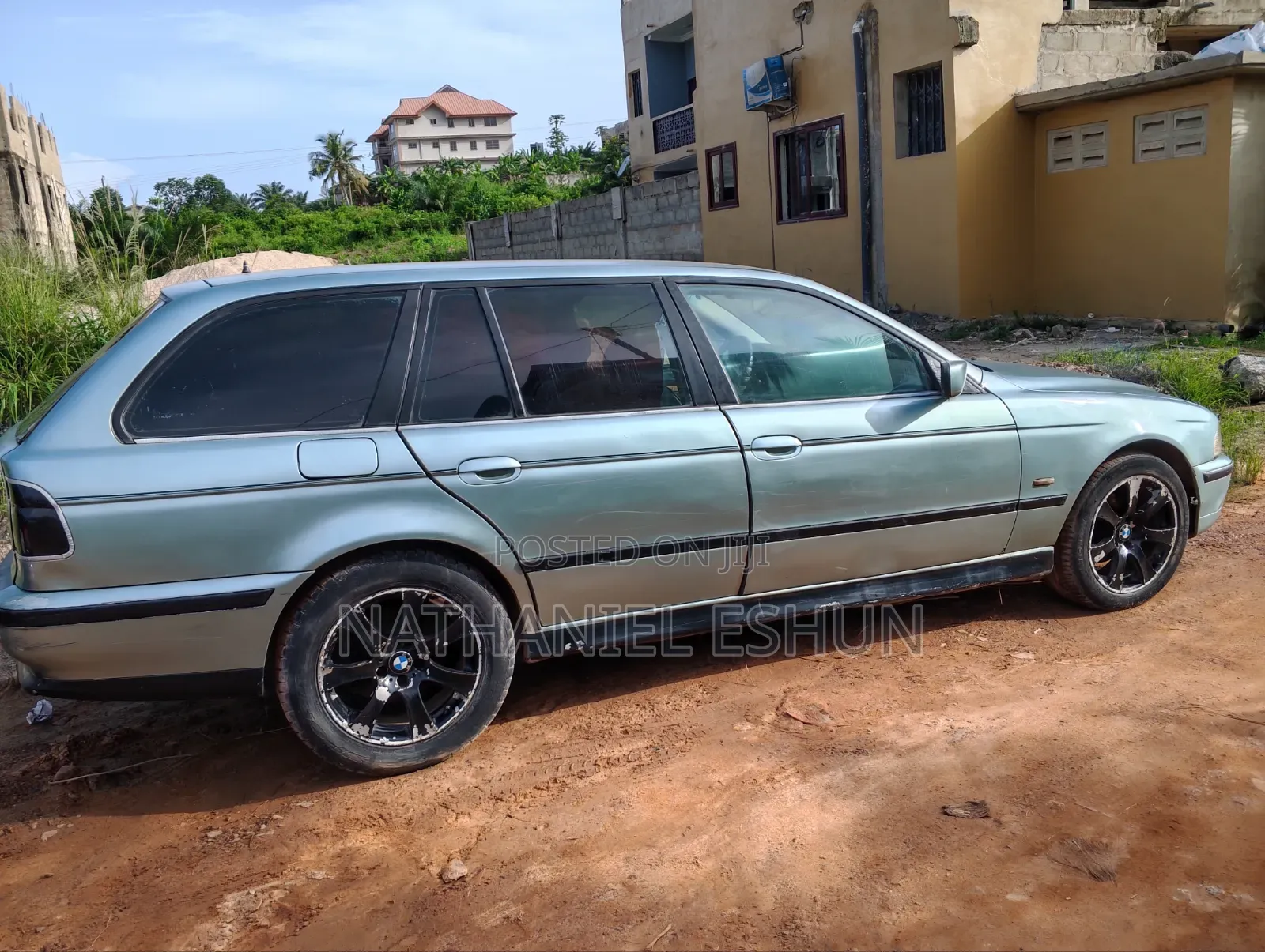 BMW 525i 2002 Green