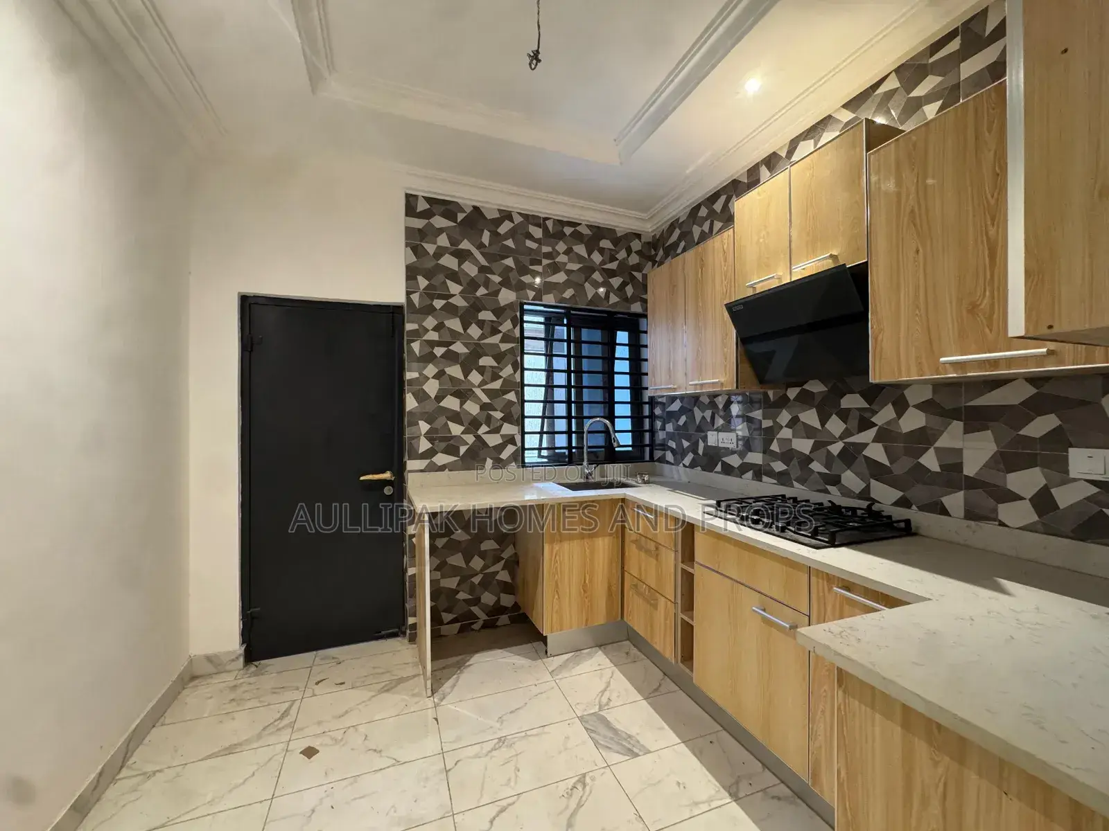 2bdrm Apartment in School Junction for rent