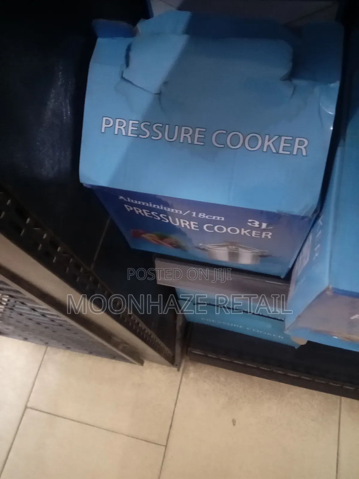 Premium Stainless Steel Pressure Cookers (All Sizes: 4l to 40l)