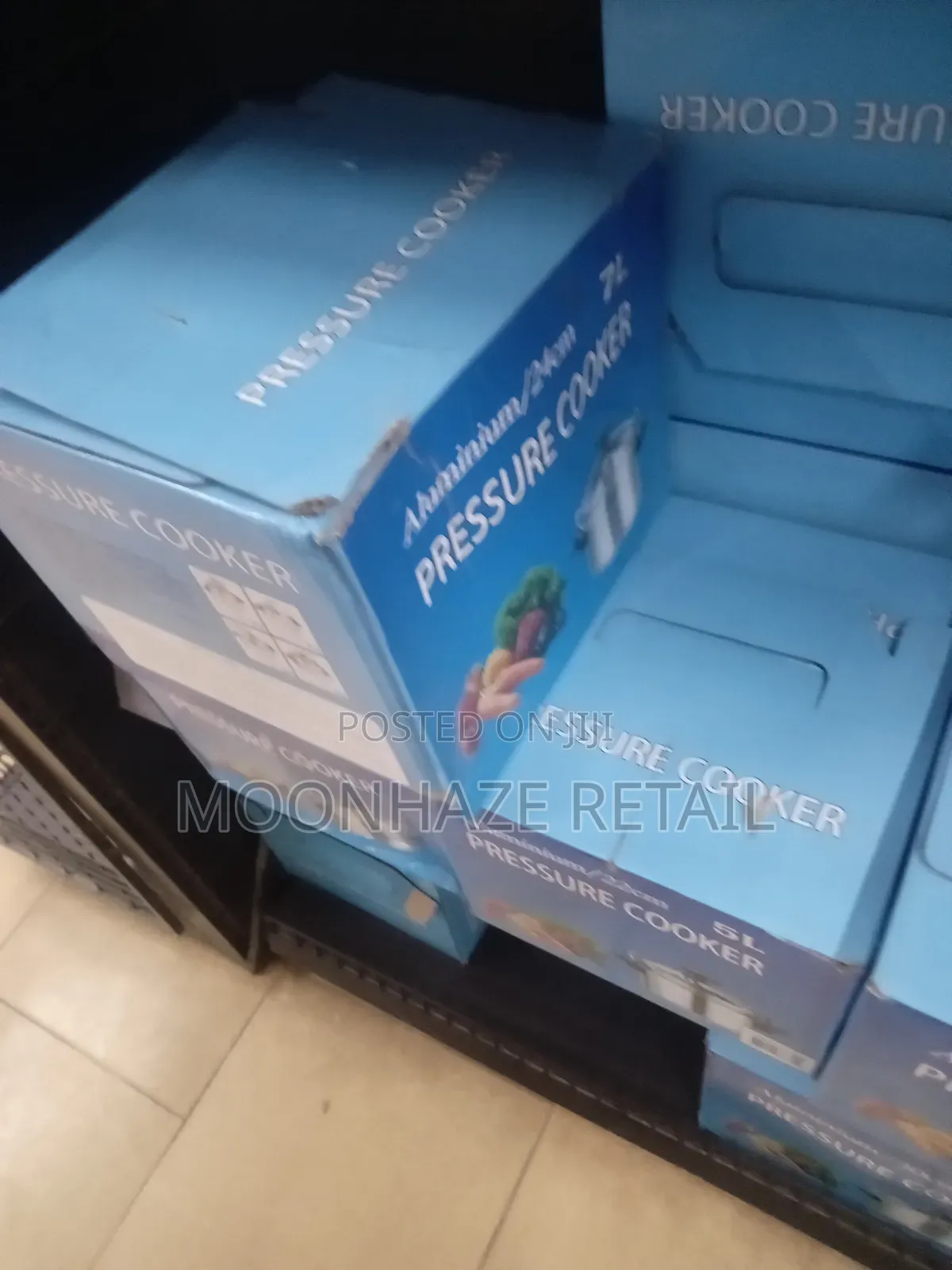 Premium Stainless Steel Pressure Cookers (All Sizes: 4l to 40l)