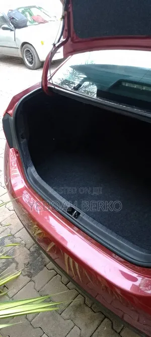 Toyota Corolla 2016 Red