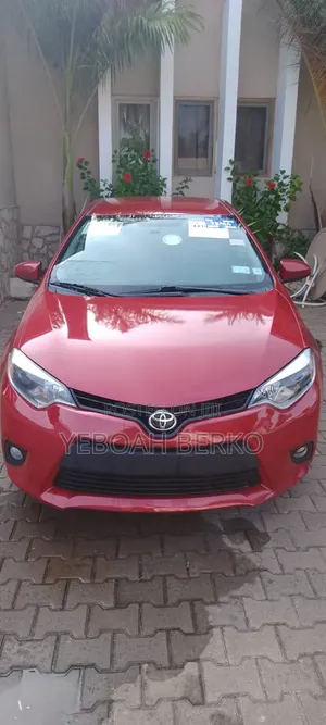 Toyota Corolla 2016 Red