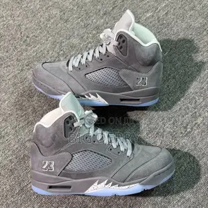 Air Jordan 5 in Different Colors