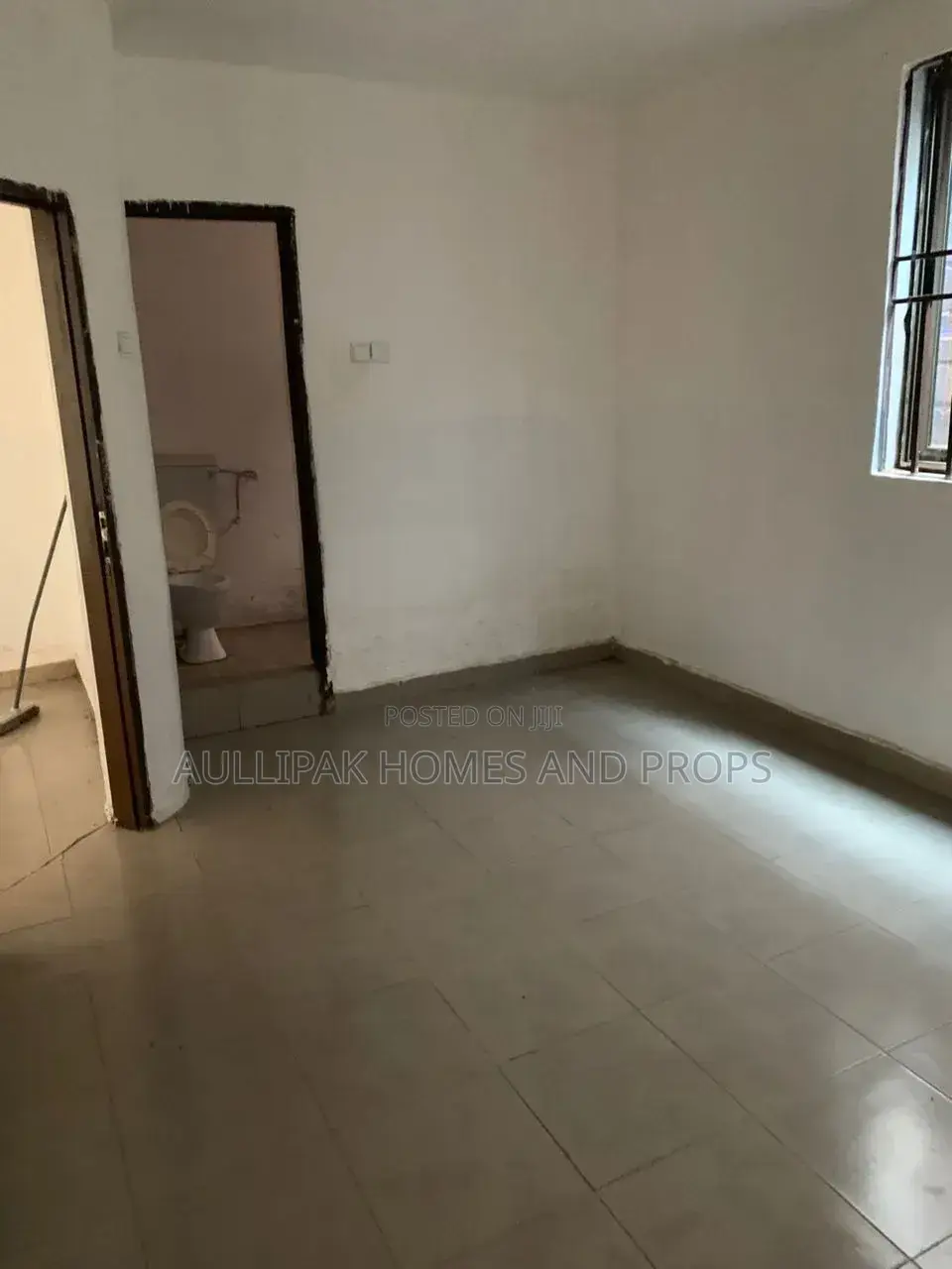 2bdrm Apartment in Lake Side Estate for rent