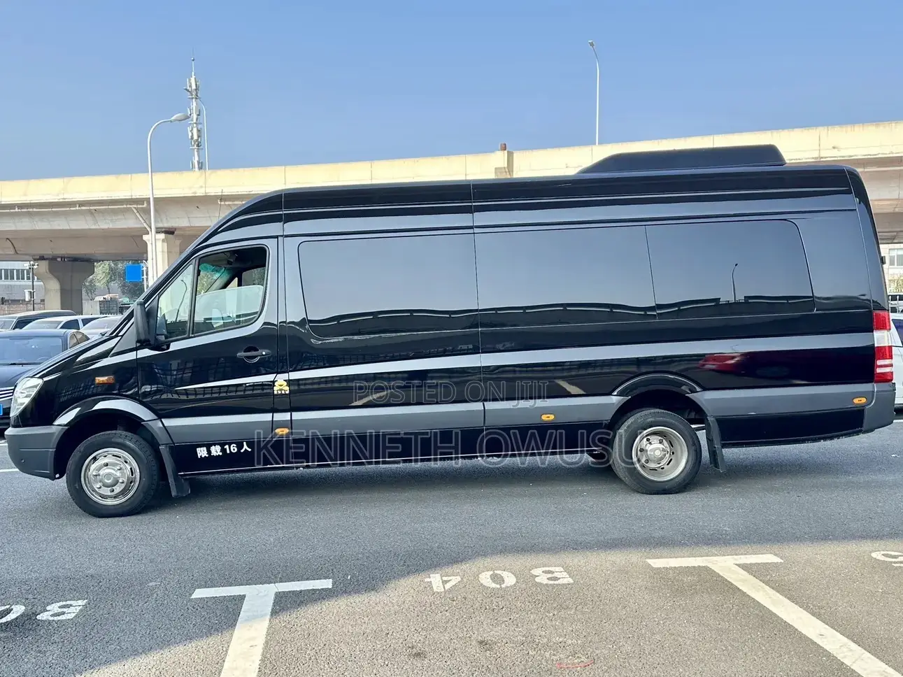 Mercedes-Benz Sprinter 2012 Black