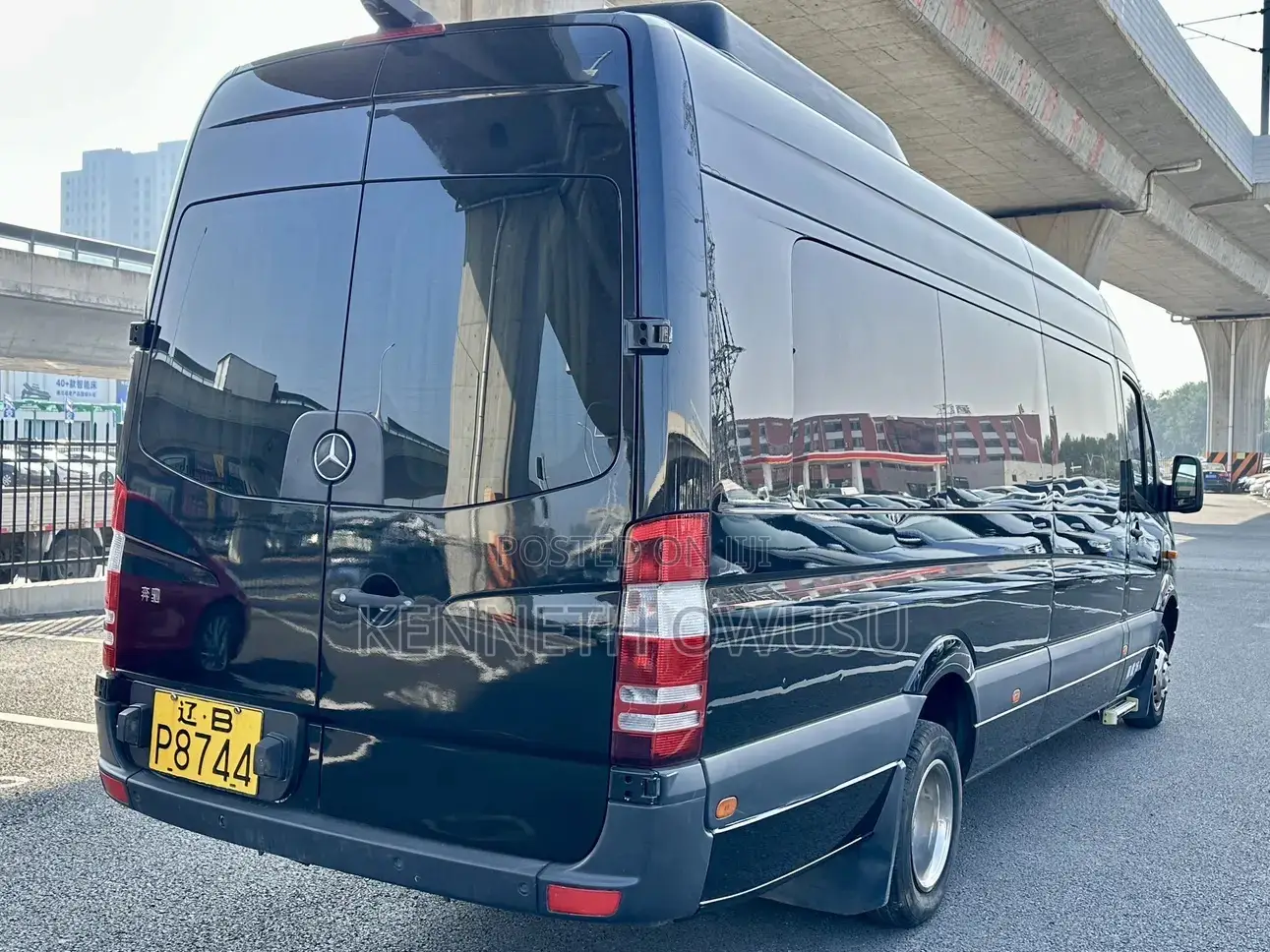 Mercedes-Benz Sprinter 2012 Black