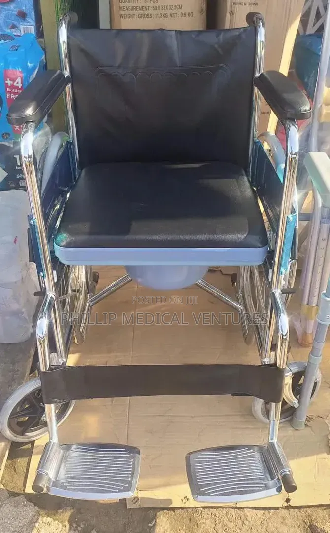 Commode Wheelchair