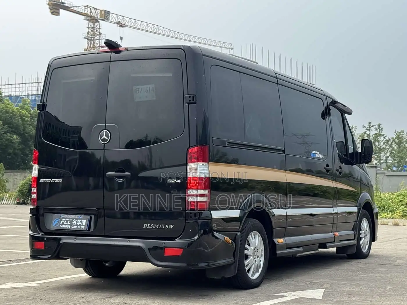 Mercedes-Benz Sprinter 2012 Black