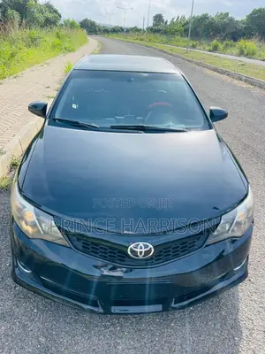 Toyota Camry SE 4dr Sedan (2.5L 4cyl 6A) 2014 Black