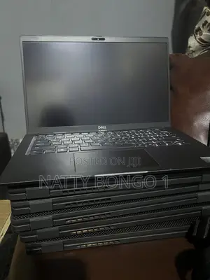 Laptop Dell Latitude 7410 16GB Intel Core i7 SSD 256GB