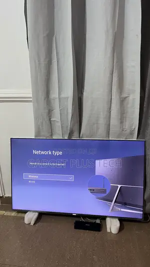 50” Samsung 120hz Super Qled Smart Tv From Germany