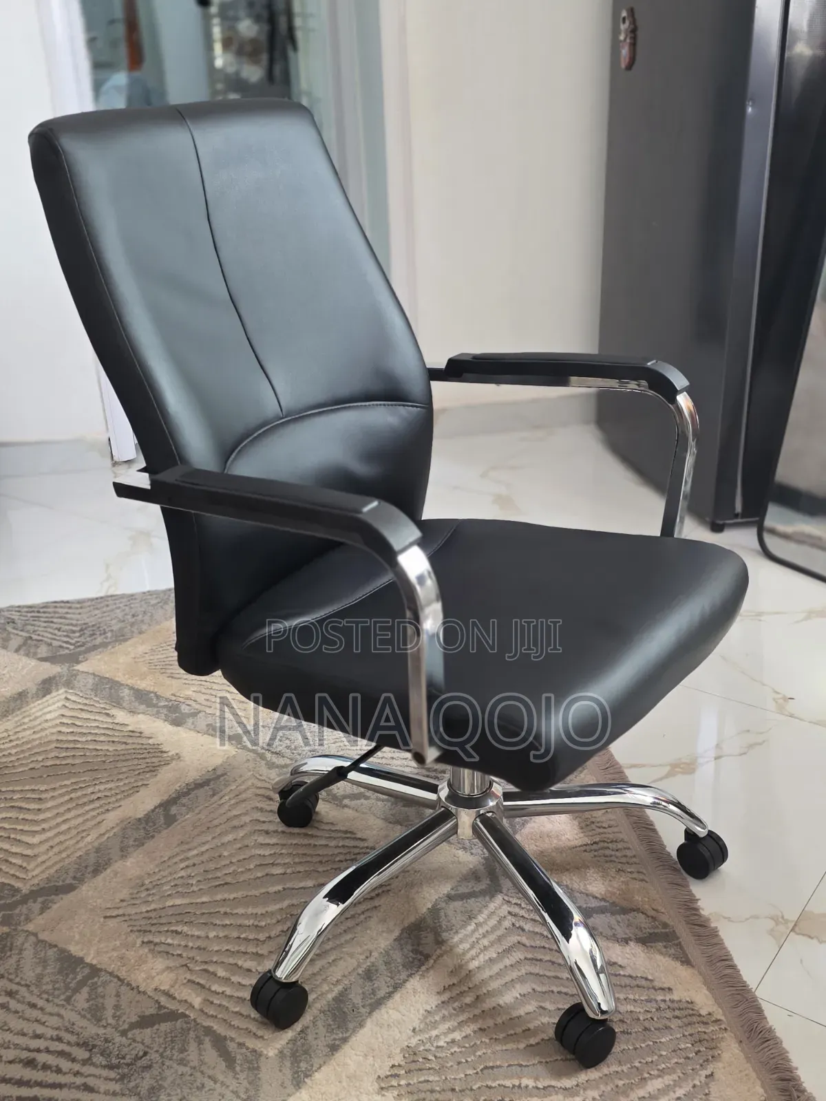 Executive Swivel Chair