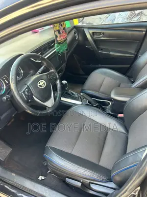 Toyota Corolla 2018 Black