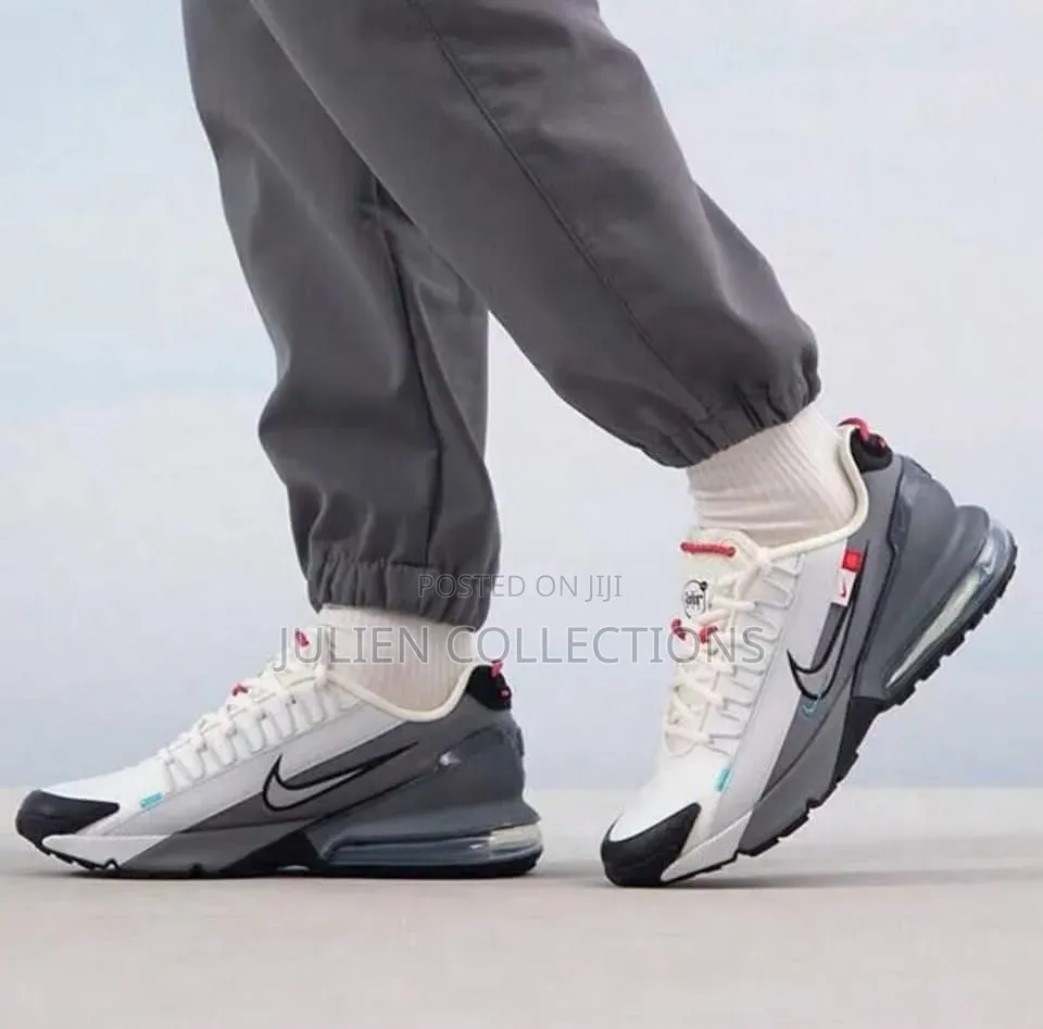 Nike Air Max Pulse Roam