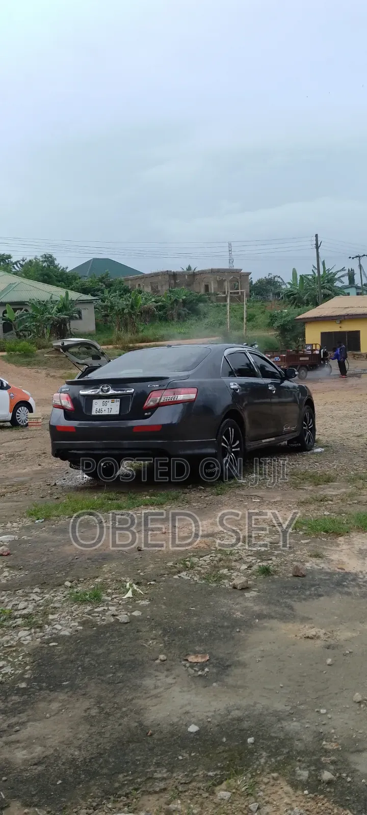 Toyota Camry Base 4dr Sedan (2.5L 4cyl 6M) 2010 Gray