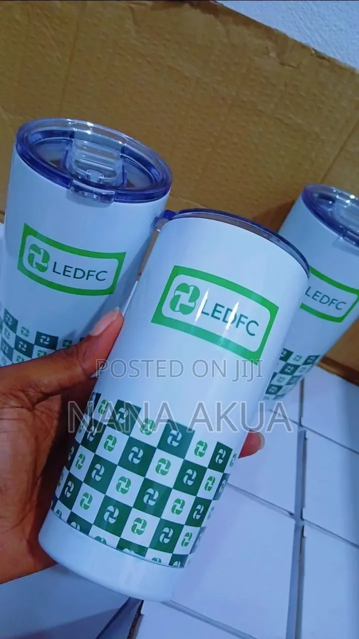 Customised Tumbler With Tight Cover as Souvenir