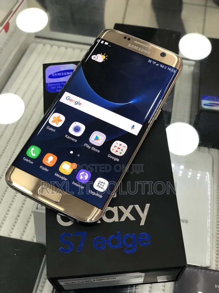 New Samsung Galaxy S7 edge 64 GB Silver