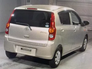 Daihatsu Mira 2014