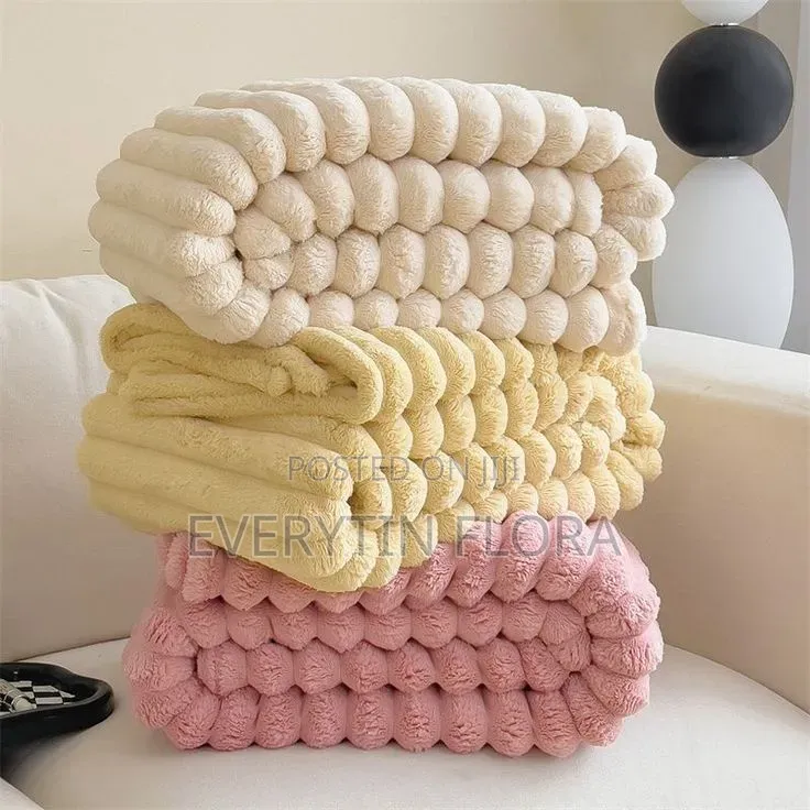Luxury Faux Fur Throw Blanket Pillow Set – Cozy Comfort