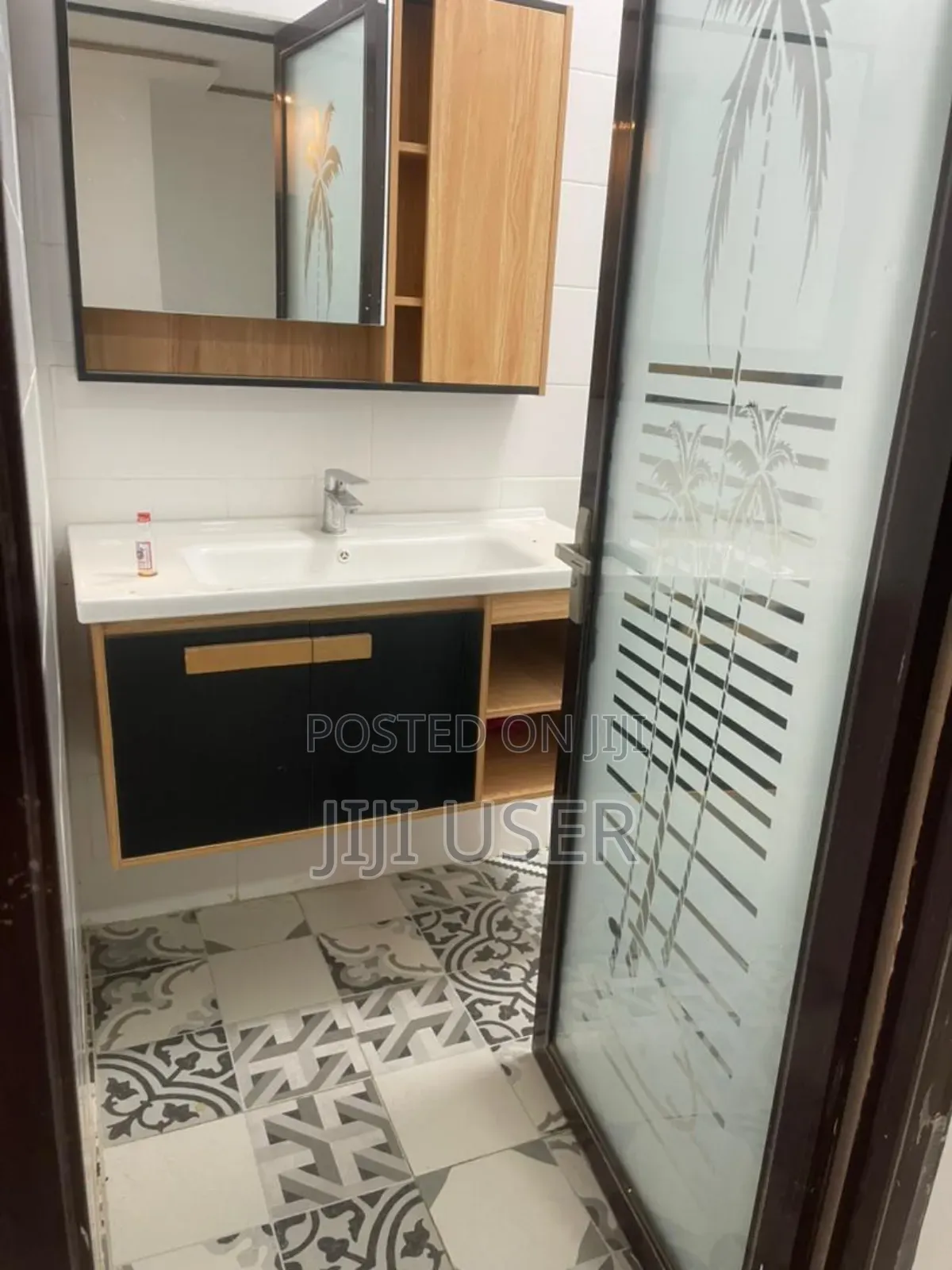 4bdrm House in Tema Metropolitan for sale