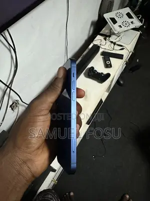 Apple iPhone 12 64 GB Blue