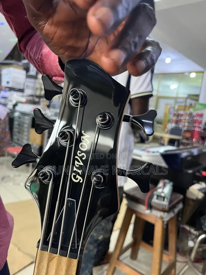 Givson Active Bass Guitar