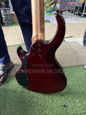 Givson Active Bass Guitar