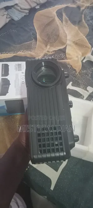 Brand New Proht Digital Mini Projector