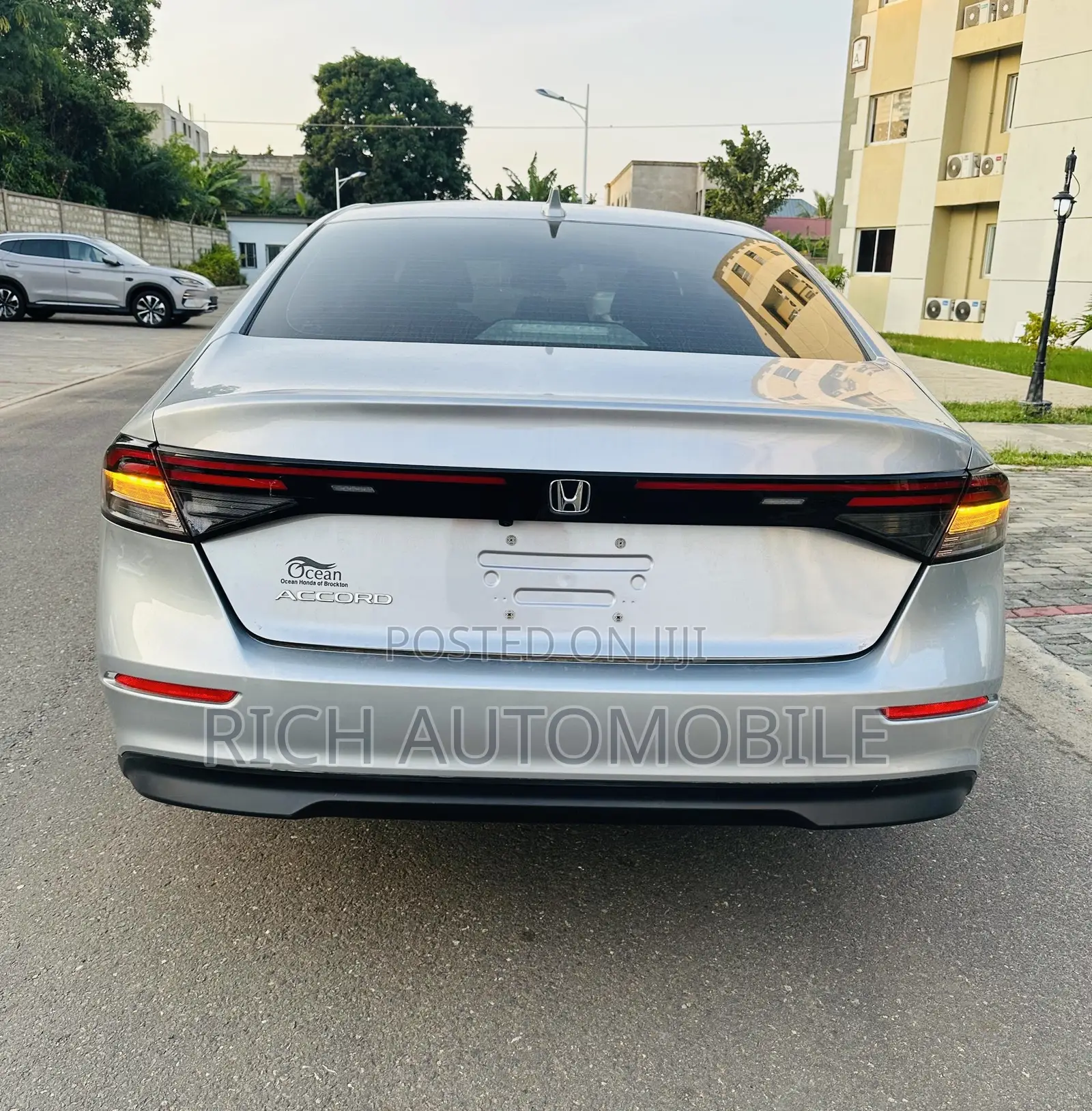Honda Accord 2023 Silver