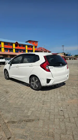 Honda Fit 2017 White