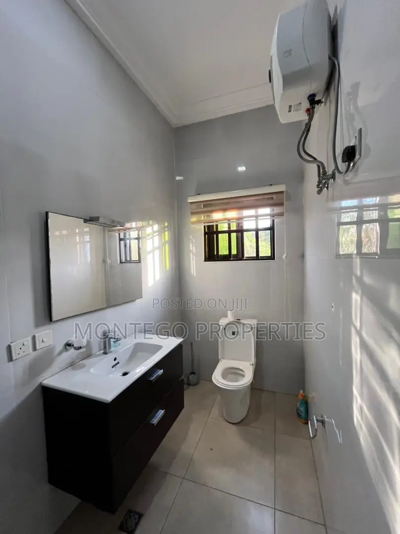 Furnished 4bdrm House in East Legon for rent