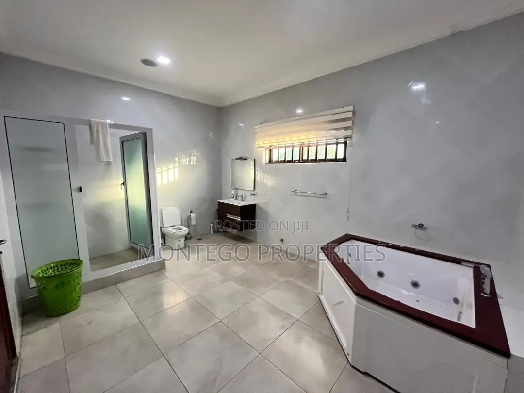 Furnished 4bdrm House in East Legon for rent