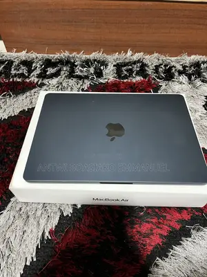 Laptop Apple MacBook Air 16GB Apple M4 SSD 256GB