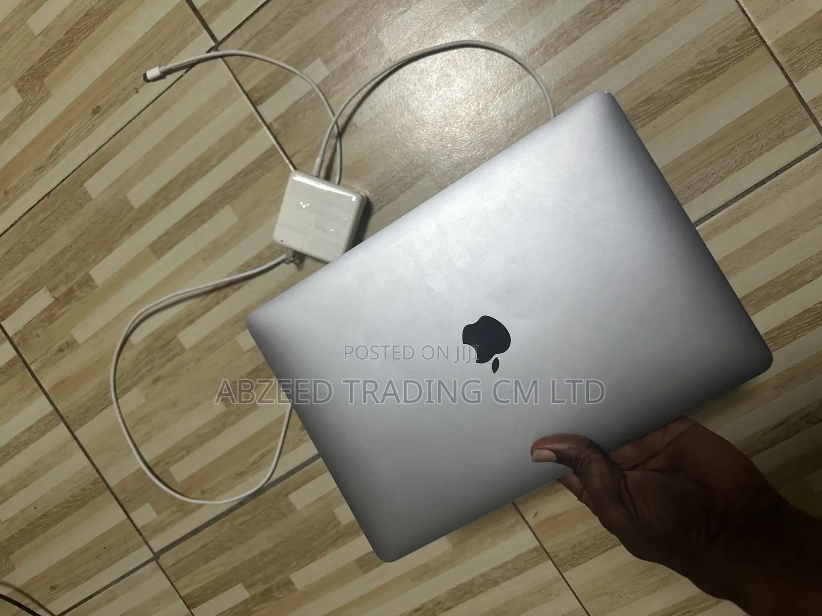 Laptop Apple MacBook Air 2020 M1 8GB Intel Core i5 SSD 256GB