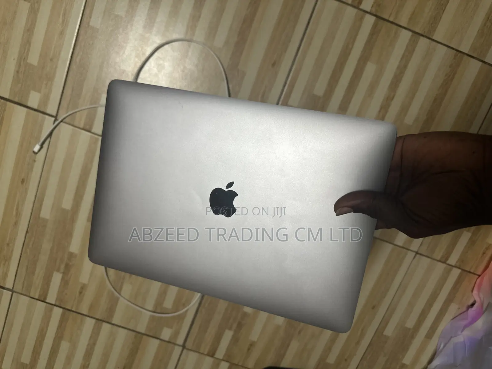 Laptop Apple MacBook Air 2020 M1 8GB Intel Core i5 SSD 256GB