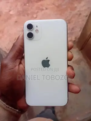 Apple iPhone 11 128 GB White