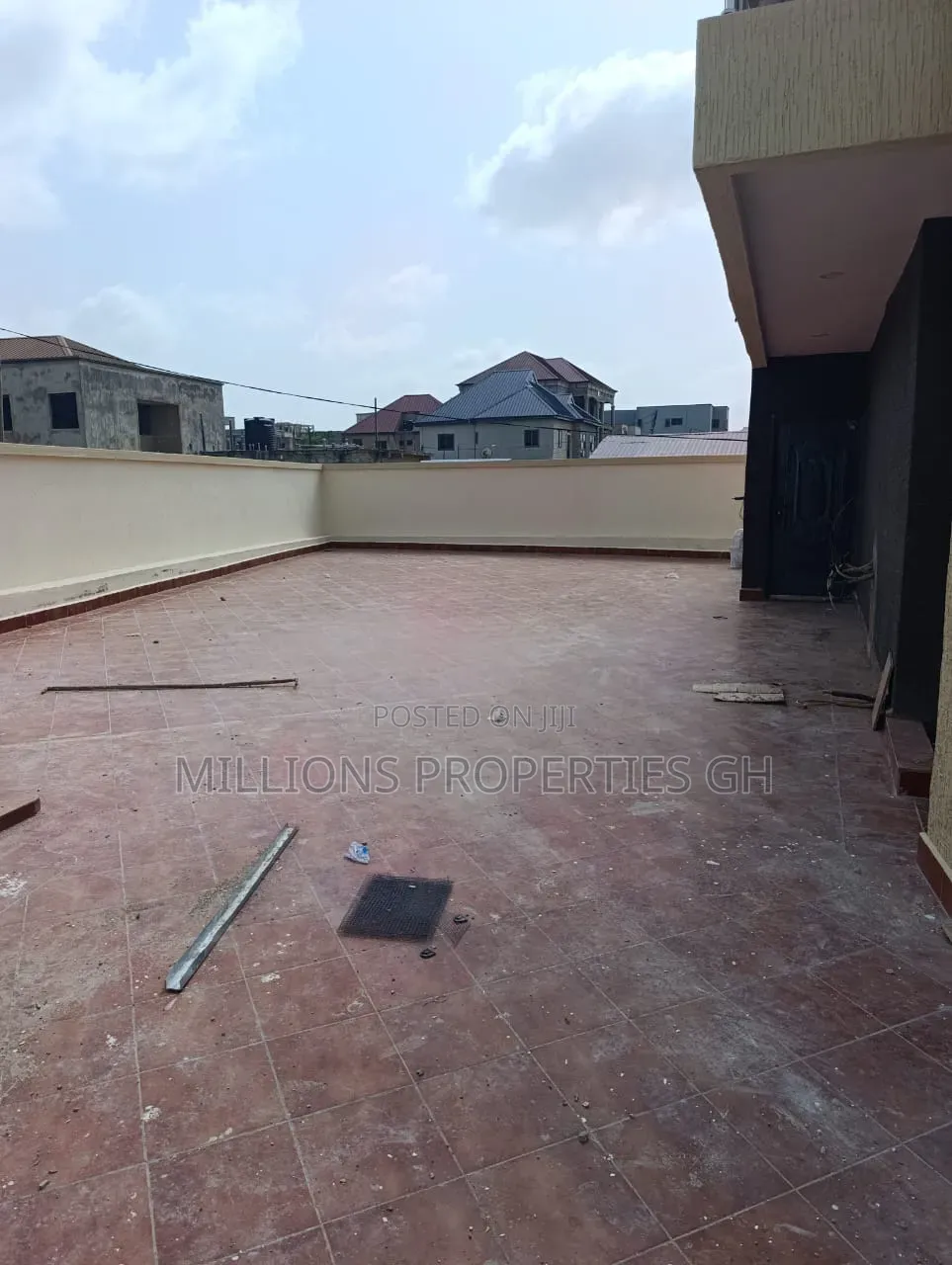 4bdrm House in Millions Properties, Kumasi Metropolitan for sale