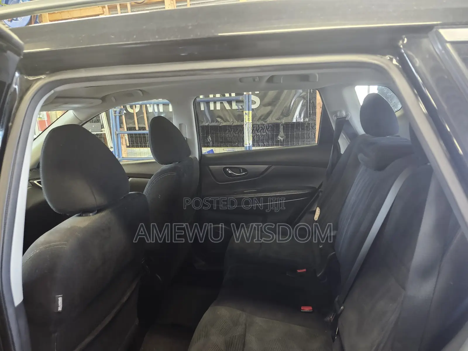Nissan Rogue SV 4dr SUV AWD (2.5L 4cyl CVT) 2015 Black