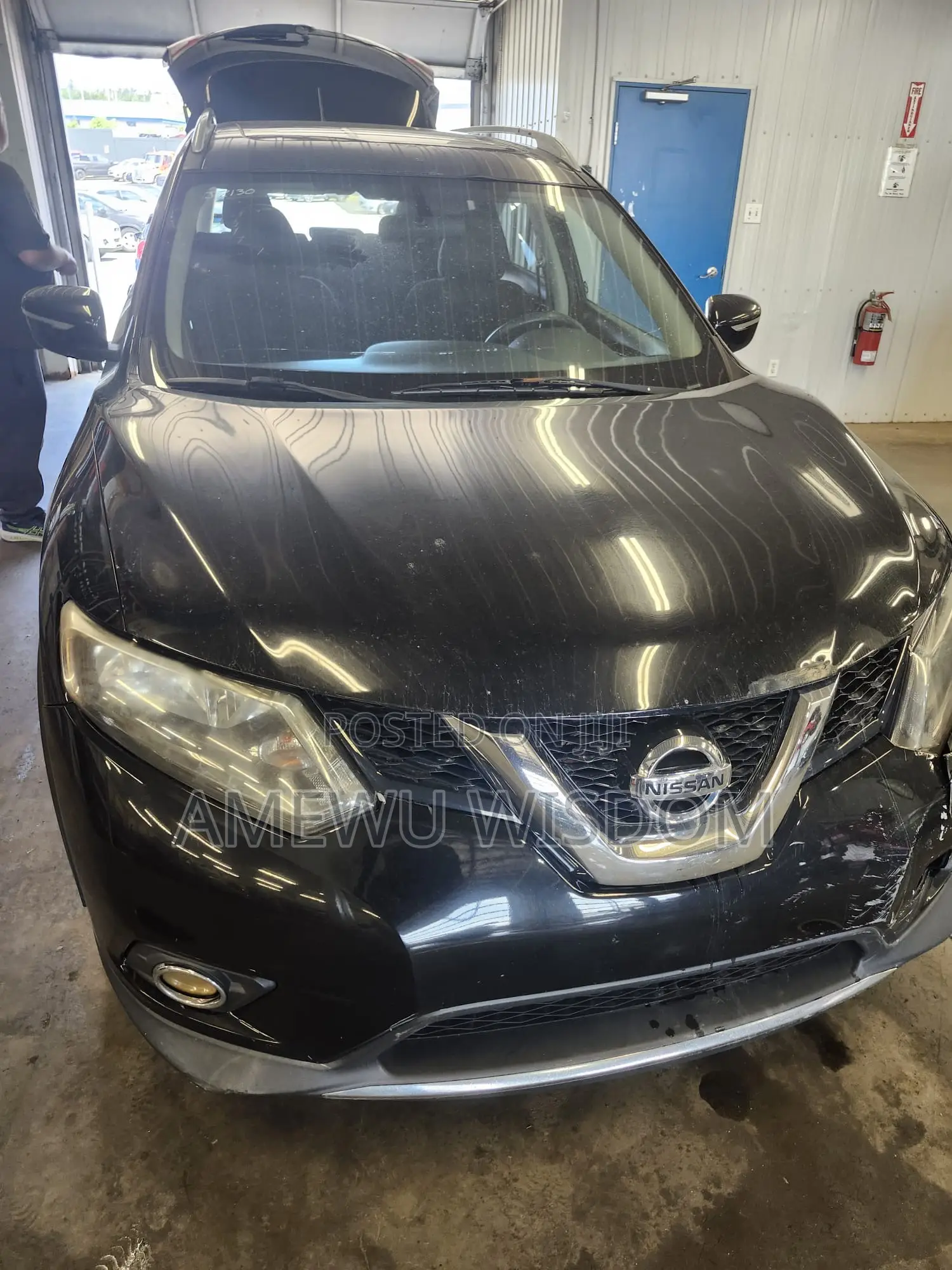 Nissan Rogue SV 4dr SUV AWD (2.5L 4cyl CVT) 2015 Black