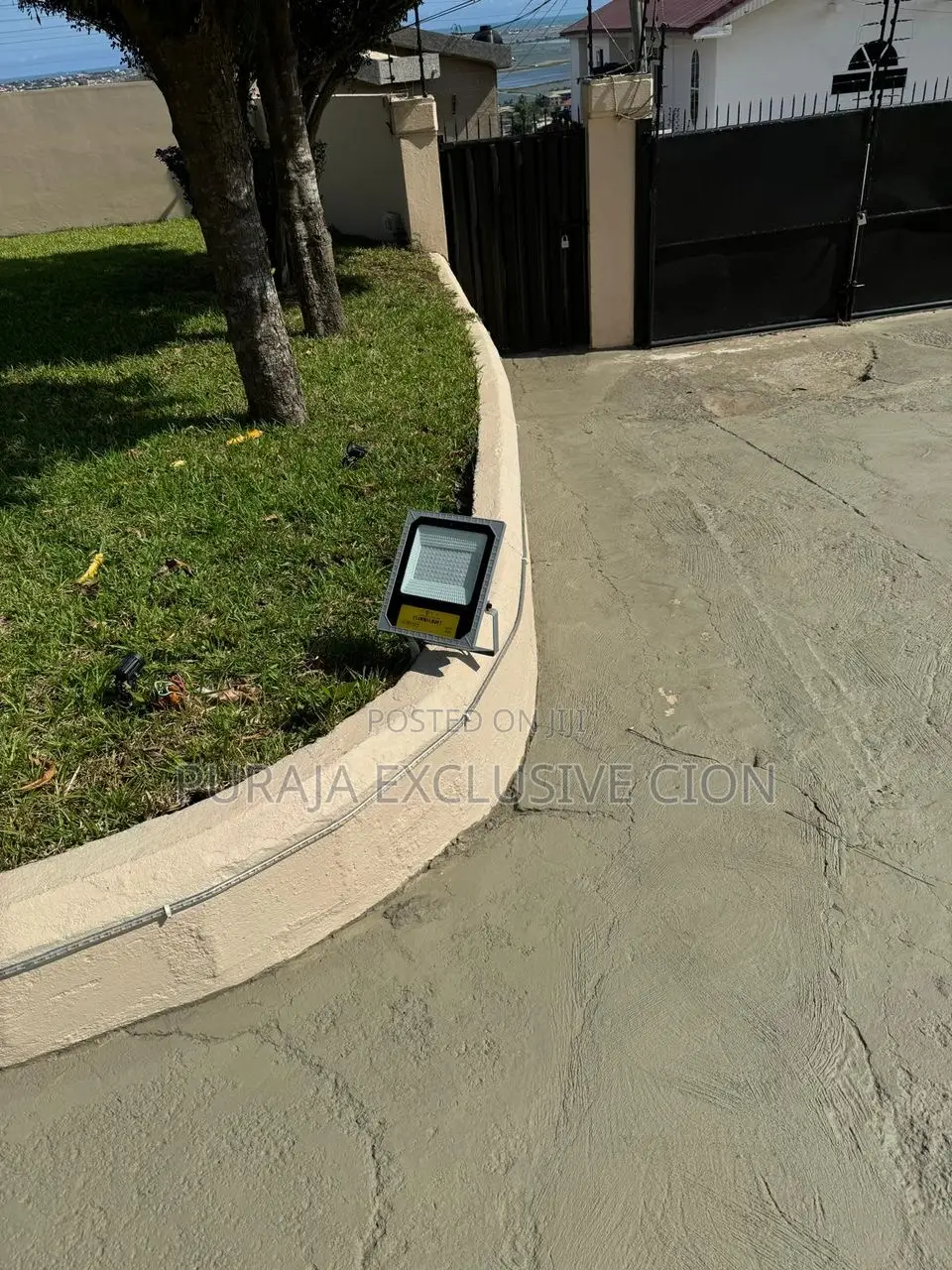 5bdrm Mansion in Green Luxe, MacCharty Hills for rent