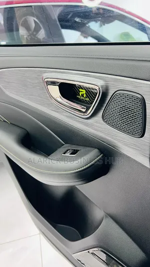Roewe RX5 Plus 2021 Black