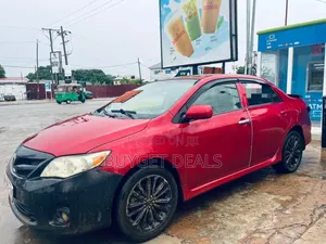 Toyota Corolla S 4dr Sedan (1.8L 4cyl 4A) 2013 Red