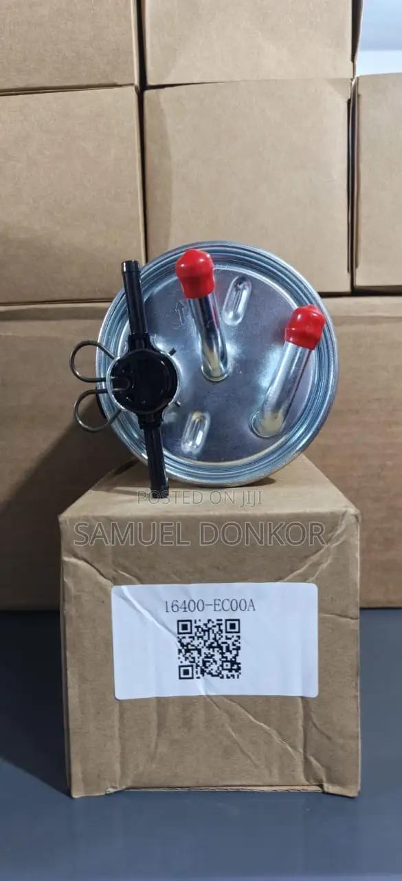 Nissan Diesel Fuel Filter (16400-Ec00a)