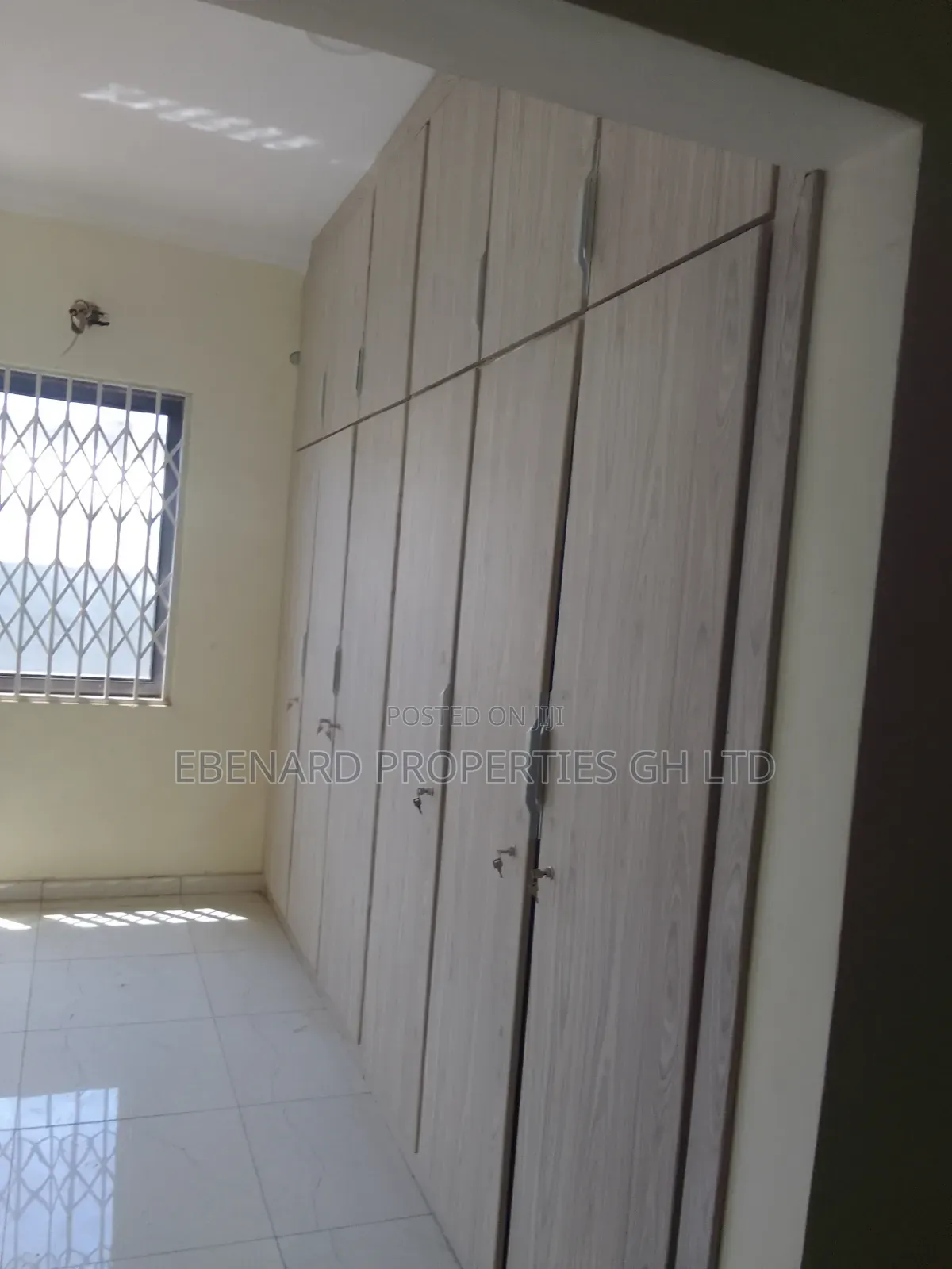 2bdrm Apartment in Ebenard Properties, Baatsona Total for rent