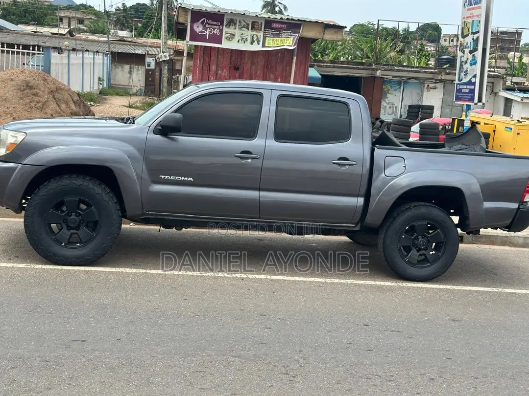 Toyota Tacoma 4x4 Double Cab 2008 Gray