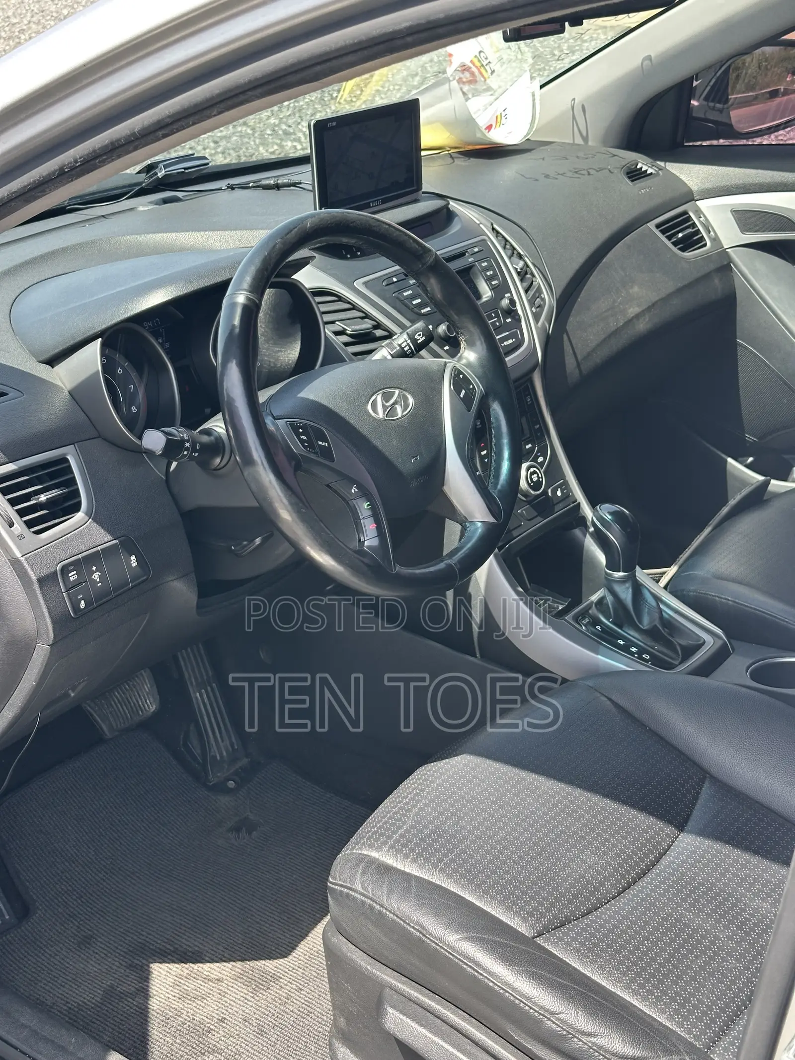 Hyundai Avante 2014 Silver